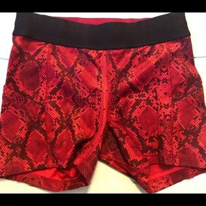 Lululemon Shorts w/ Pockets